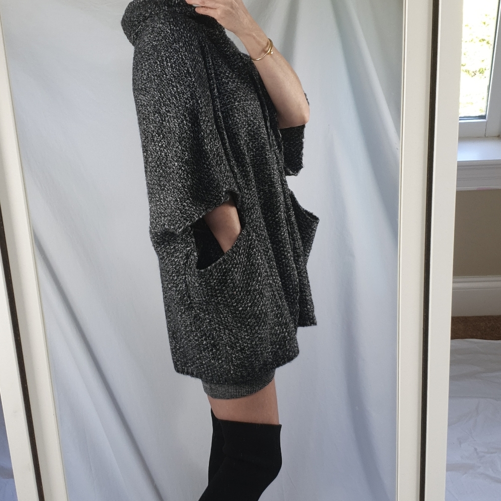 Short sleeve hooded cardigan tunic jacket - Picture 4 of 8